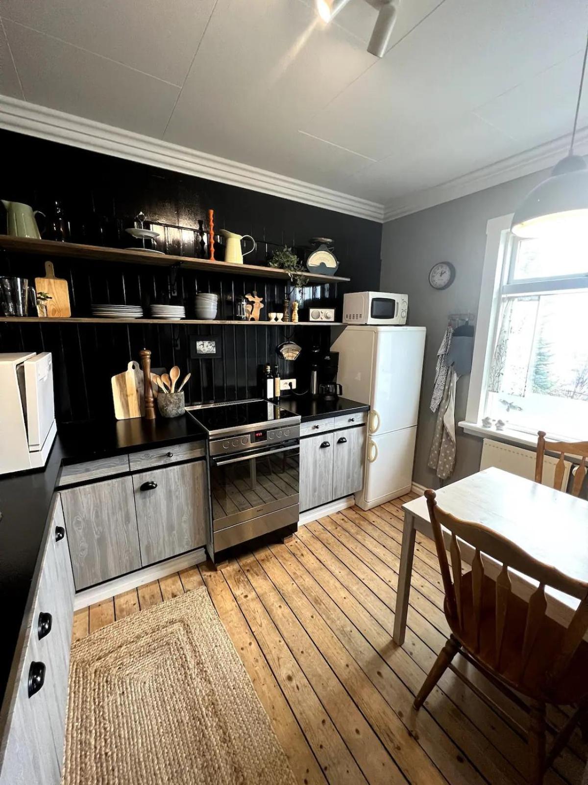 Landakot The Perfect Getaway By Staynorth Siglufjordur Exteriör bild
